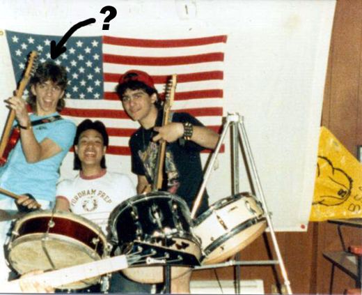 Can anyone guess who the first lead guitar player of Deadlock was? (Don't worry he's no one famous).